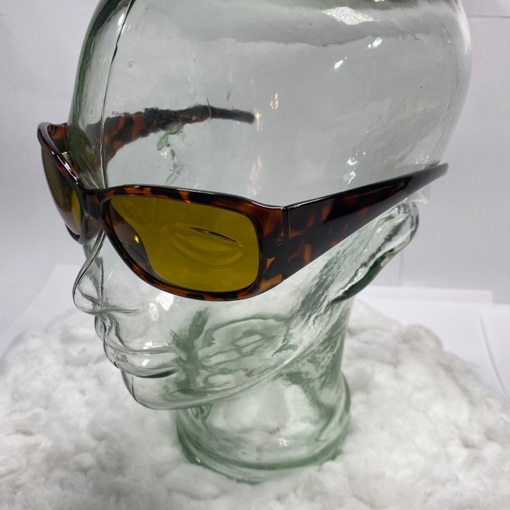 Eagle Eyes Gemstone Sunglasses - Picture 2 of 14